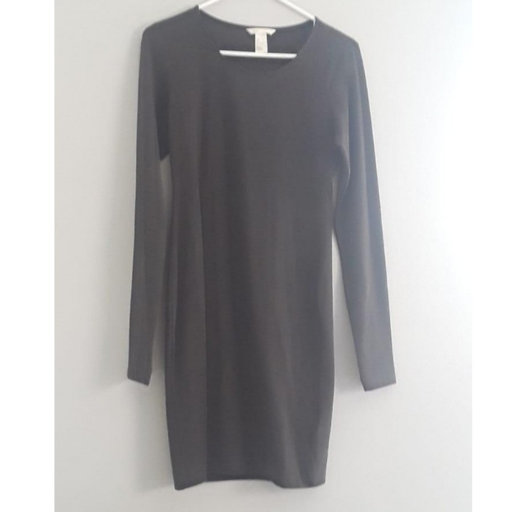 Grey long sleeve dress